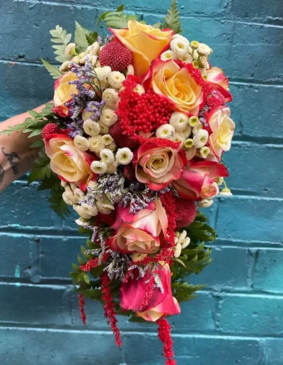 Teardrop wedding bouquet